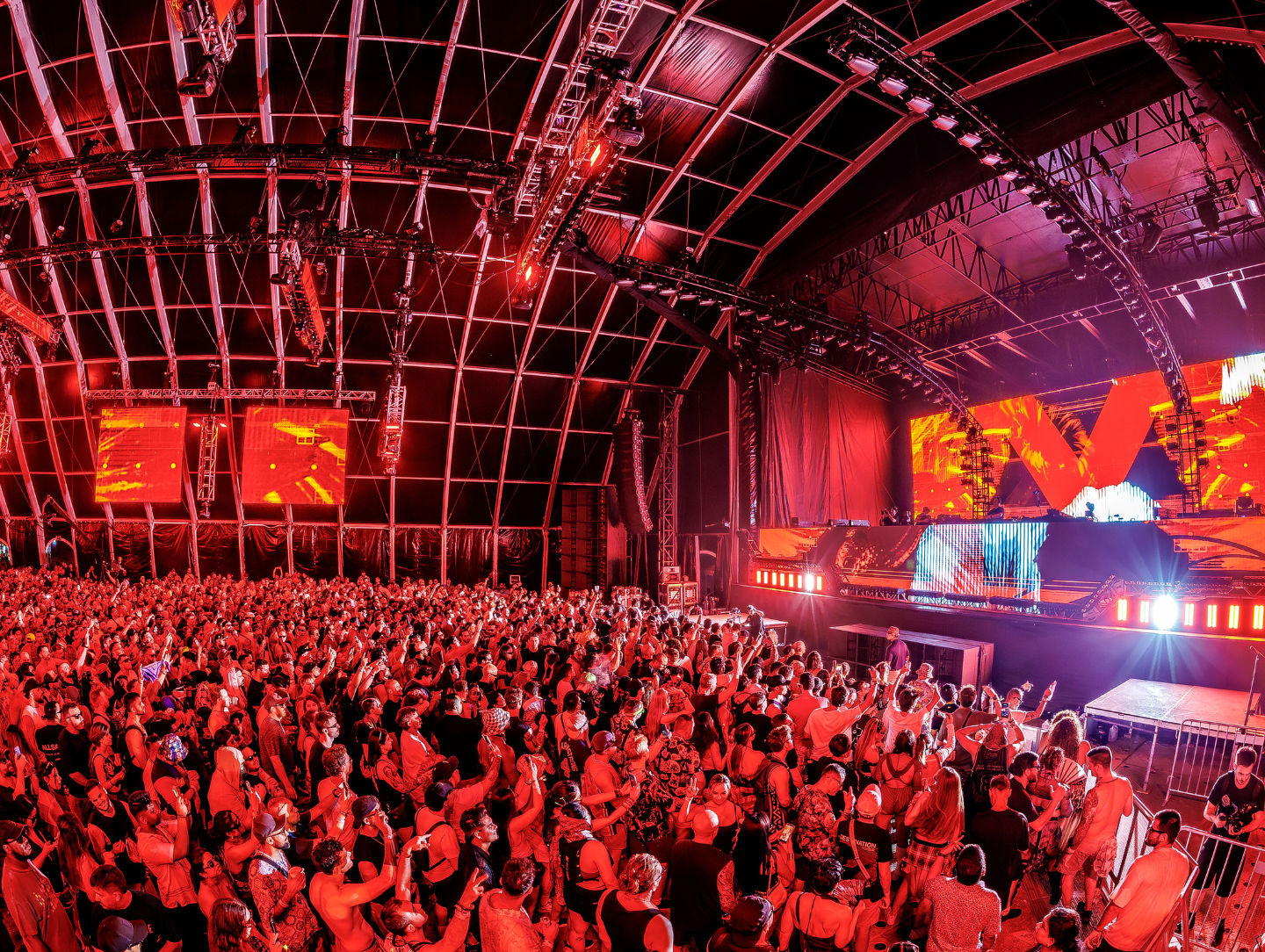 RESISTANCE stage Ultra 2026 - 1440 x 1084